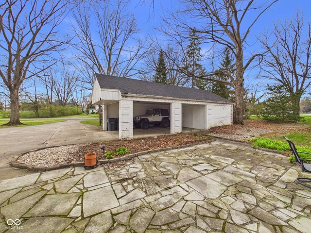 1110 Greenway Drive, Anderson, IN 46011