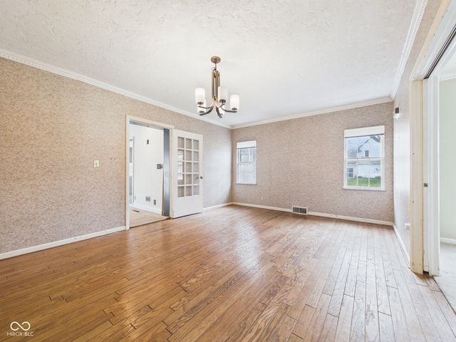1110 Greenway Drive, Anderson, IN 46011