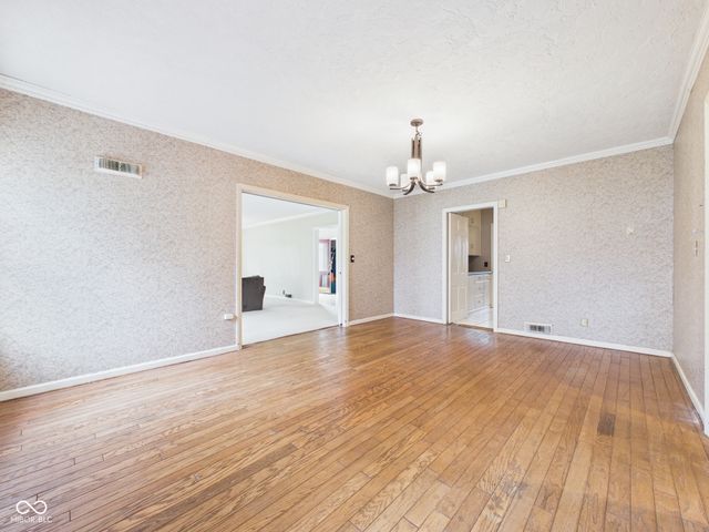 1110 Greenway Drive, Anderson, IN 46011