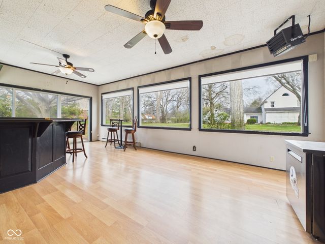 1110 Greenway Drive, Anderson, IN 46011
