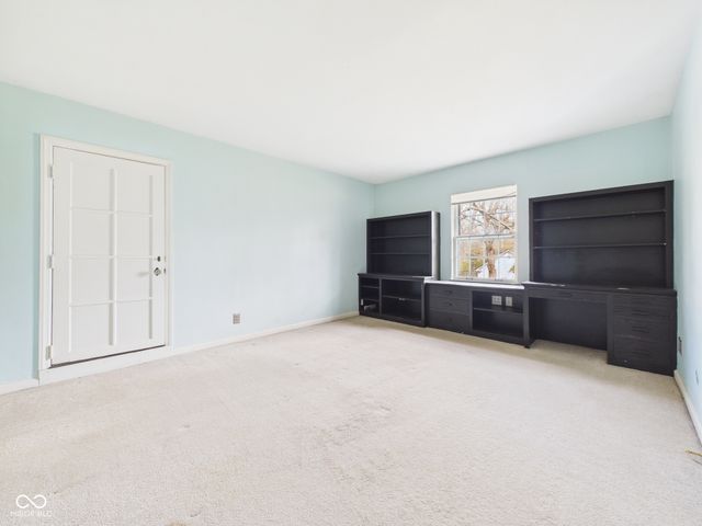 1110 Greenway Drive, Anderson, IN 46011