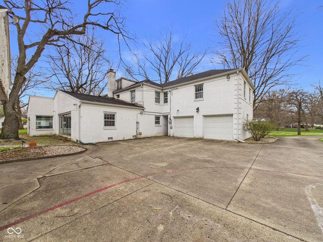 1110 Greenway Drive, Anderson, IN 46011