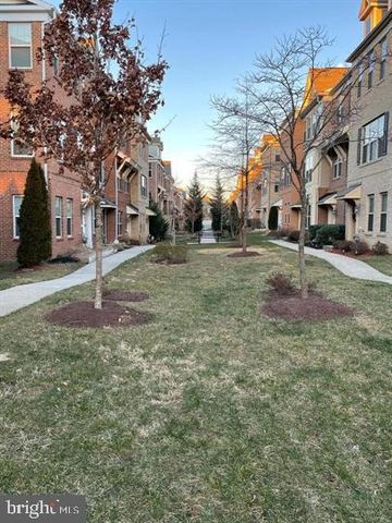 9806 USHERS PL, Waldorf, MD 20601