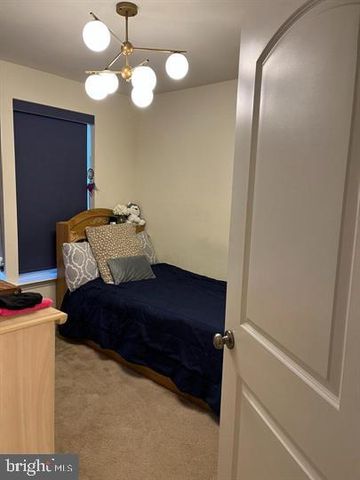 9806 USHERS PL, Waldorf, MD 20601