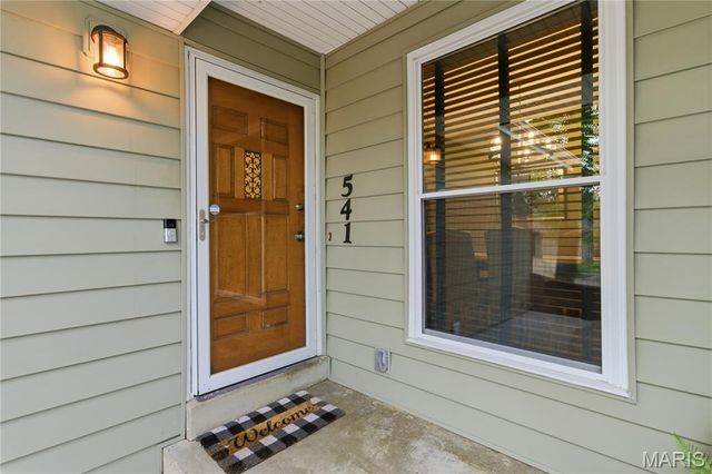 541 Braebridge Road, Manchester, MO 63021