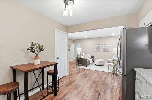541 Braebridge Road, Manchester, MO 63021