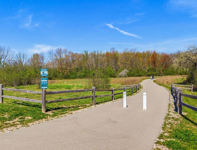 W144N11538 Wrenwood DRIVE, Germantown, WI 53022