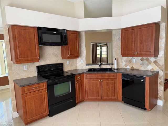 13250 Radcliffe DR W, Fort Myers, FL 33966