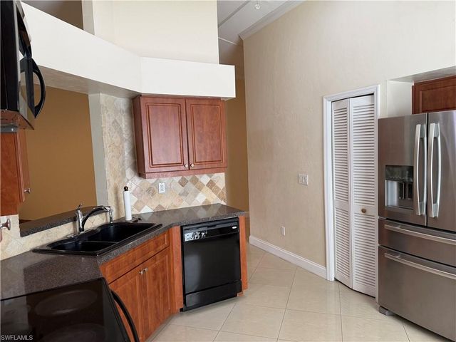 13250 Radcliffe DR W, Fort Myers, FL 33966