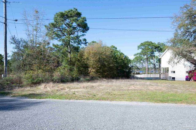 7962 Sleepy Bay Blvd, Navarre, FL 32566