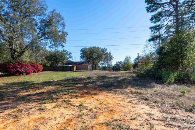 7962 Sleepy Bay Blvd, Navarre, FL 32566