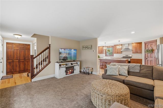 70 Angle Road, West Seneca, NY 14224