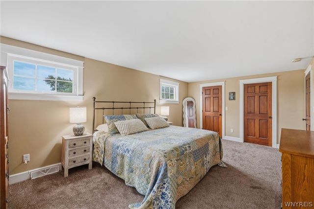70 Angle Road, West Seneca, NY 14224