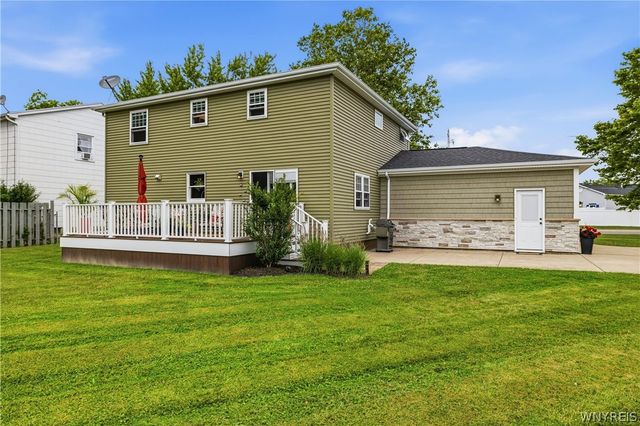 70 Angle Road, West Seneca, NY 14224