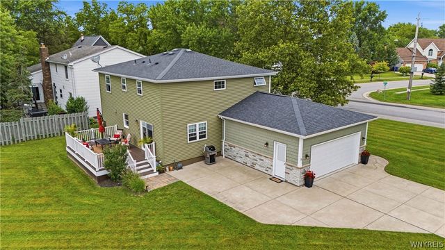 70 Angle Road, West Seneca, NY 14224