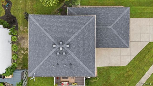 70 Angle Road, West Seneca, NY 14224