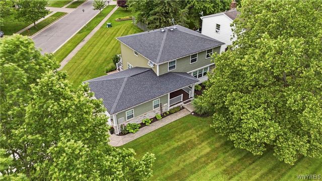 70 Angle Road, West Seneca, NY 14224