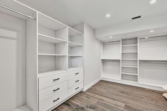 6344 La Pintura Dr, La Jolla, CA 92037