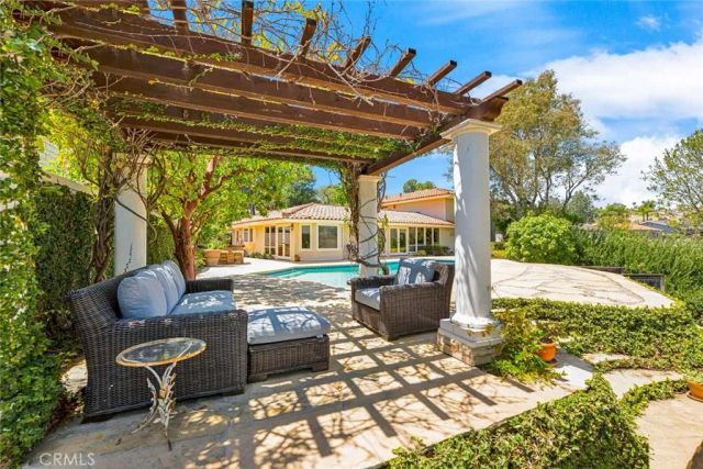 10432 Mira Vista Drive, North Tustin, CA 92705
