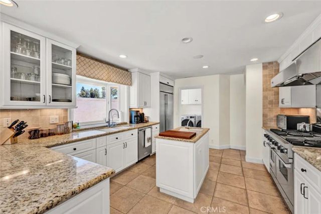 10432 Mira Vista Drive, North Tustin, CA 92705