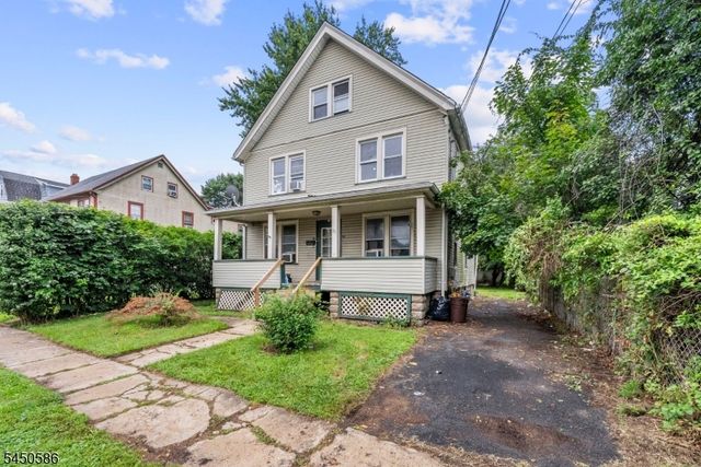 36 Pulaski St, Bloomfield Twp., NJ 07003