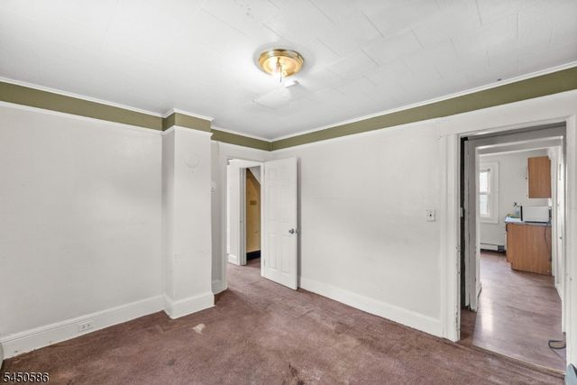 36 Pulaski St, Bloomfield Twp., NJ 07003