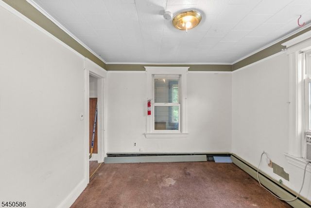 36 Pulaski St, Bloomfield Twp., NJ 07003