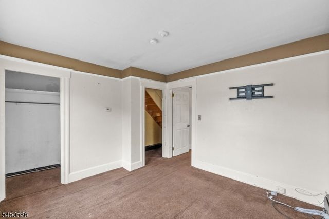 36 Pulaski St, Bloomfield Twp., NJ 07003