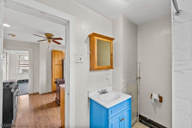36 Pulaski St, Bloomfield Twp., NJ 07003