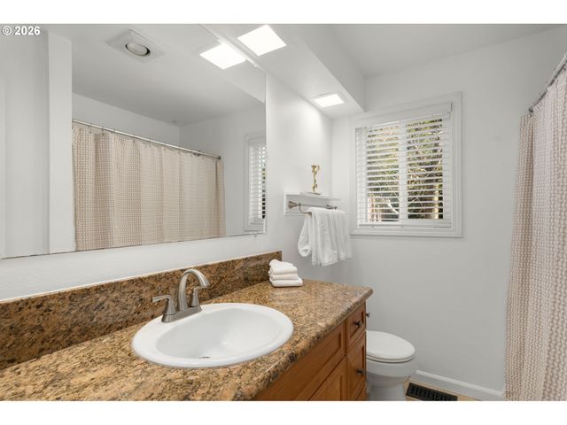 3745 Se DRAKE St, Milwaukie, OR 97222