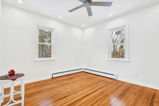 255 Oakland Ave, Methuen, MA 01844