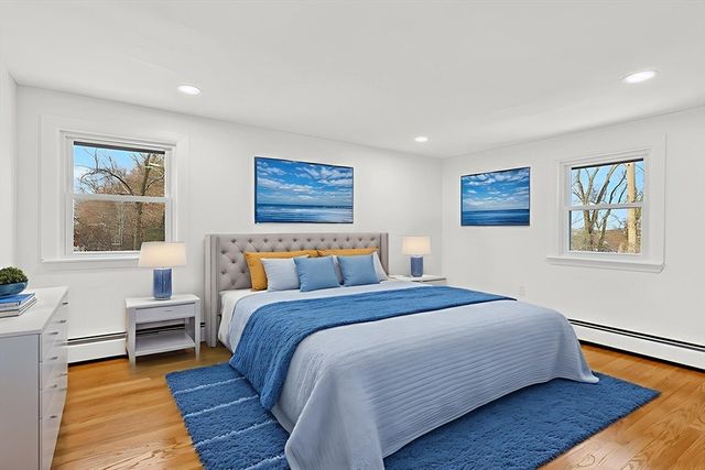 255 Oakland Ave, Methuen, MA 01844