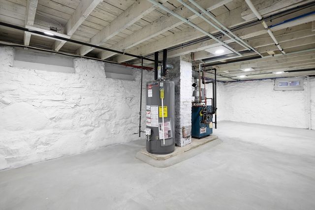 255 Oakland Ave, Methuen, MA 01844