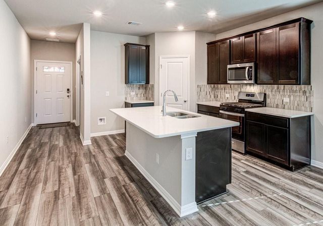 14513 Heartland DR, Manor, TX 78653
