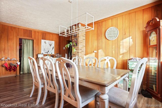 6180 Shattuck Road, Saginaw, MI 48603