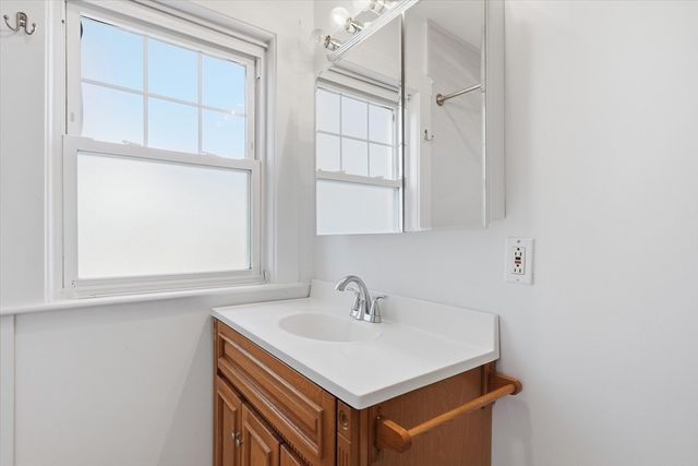 8 Porter St. A, Woburn, MA 01801