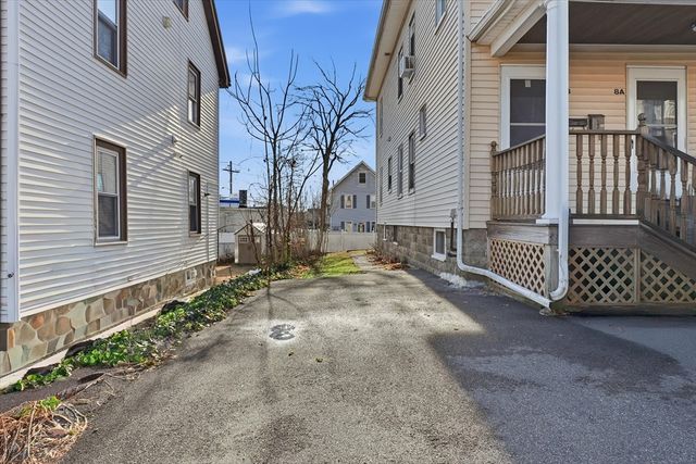 8 Porter St. A, Woburn, MA 01801