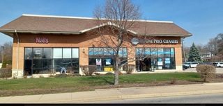 376 Roosevelt Road, Glen Ellyn, IL 60137