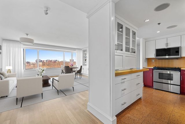 165 Tremont St 902, Boston, MA 02111