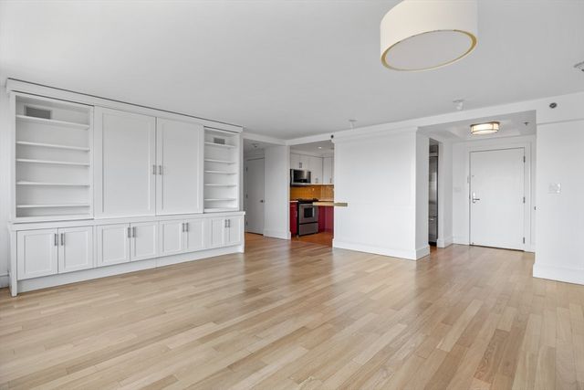 165 Tremont St 902, Boston, MA 02111