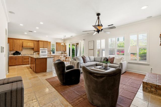 5962 Country Manor Pl, Sacramento, CA 95835