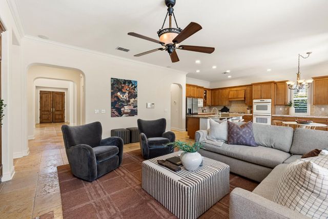 5962 Country Manor Pl, Sacramento, CA 95835