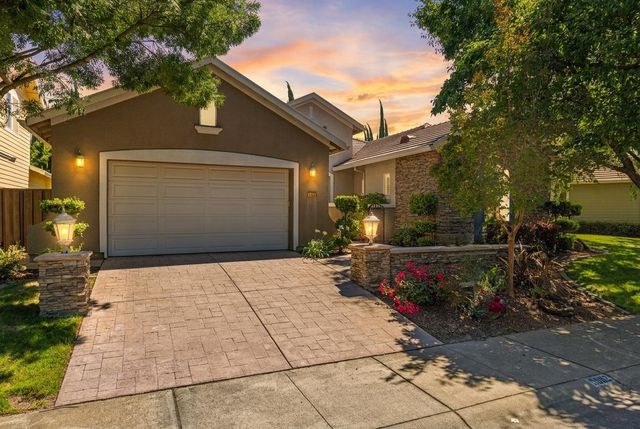 5962 Country Manor Pl, Sacramento, CA 95835