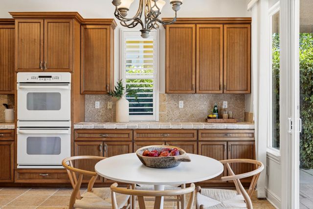 5962 Country Manor Pl, Sacramento, CA 95835