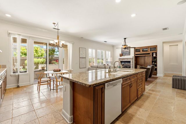 5962 Country Manor Pl, Sacramento, CA 95835