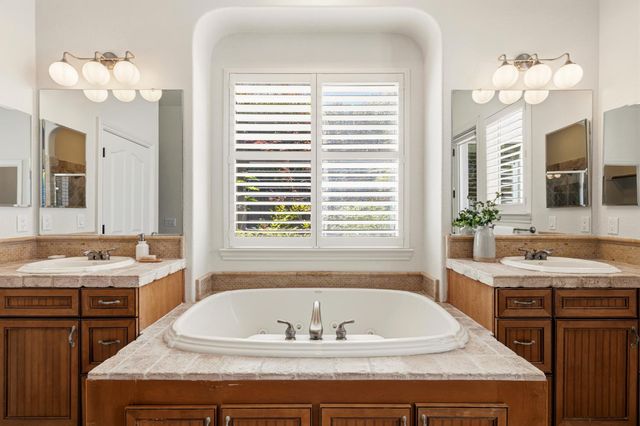 5962 Country Manor Pl, Sacramento, CA 95835