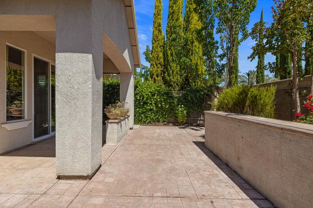 5962 Country Manor Pl, Sacramento, CA 95835