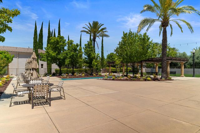5962 Country Manor Pl, Sacramento, CA 95835