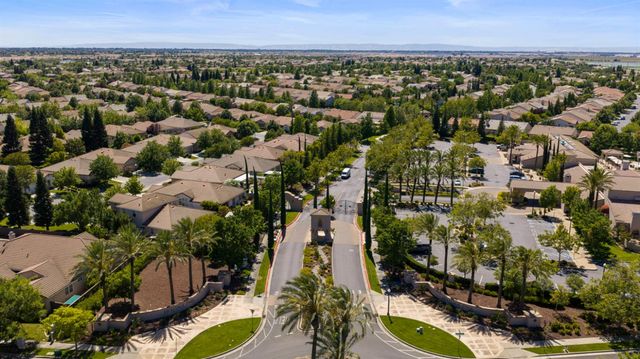 5962 Country Manor Pl, Sacramento, CA 95835