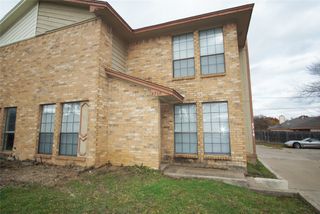 5719 Red Cactus Court, Arlington, TX 76017